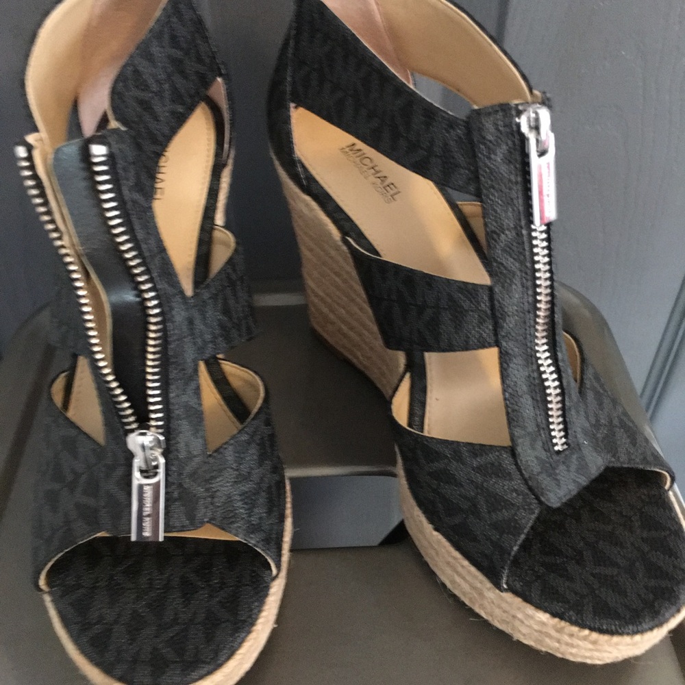 Michael Kors  platform